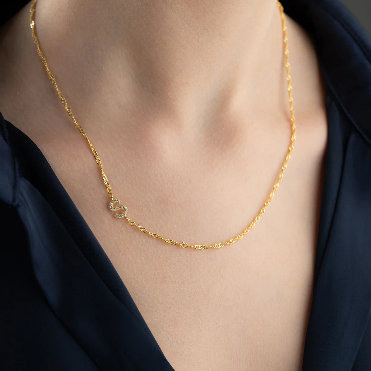 Vintage Buchstaben Halskette