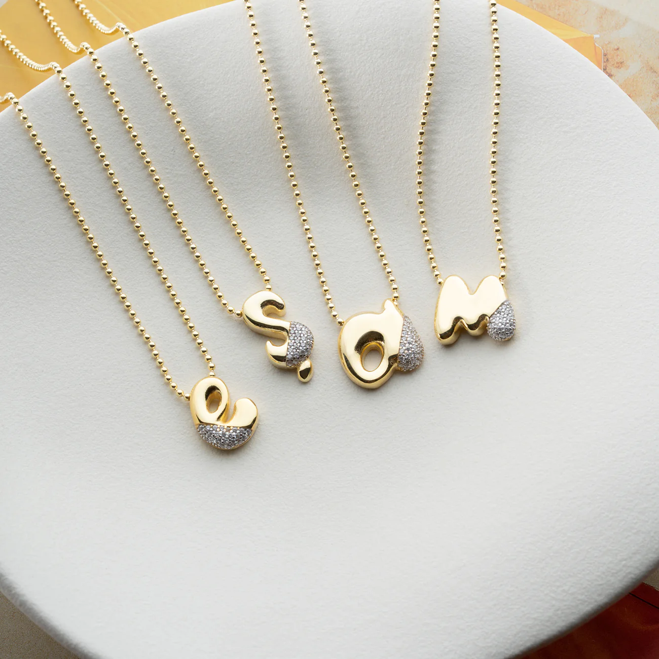 Bold Buchstaben Halskette